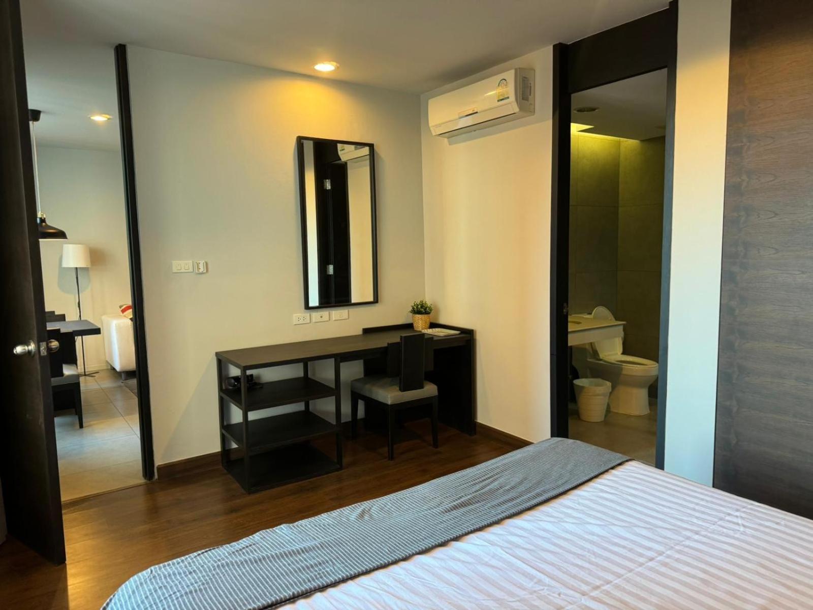 Cgcasa Hotel Bangkok Esterno foto